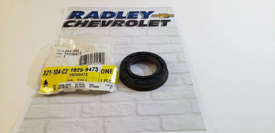 Eje eje sello trasero NUEVO GM OEM 19259473 CHEVROLET CADILLAC B100D Foto 2 de 3