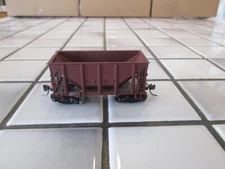 roundhouse UNDECORATED ore car HO scale