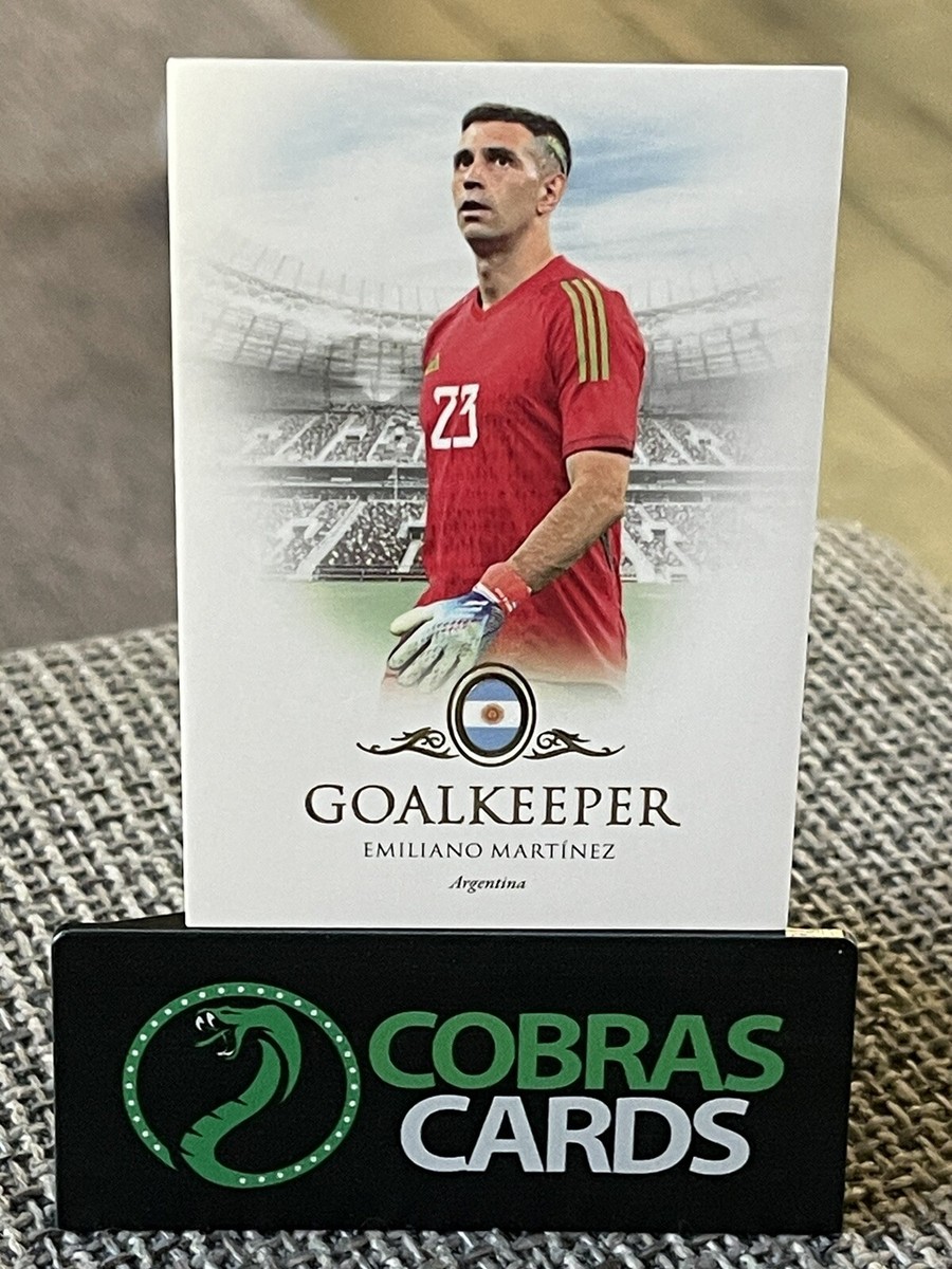 2023 Futera Unique Emiliano Martinez base #004 Argentina 