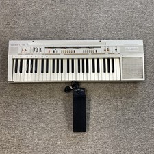 Casio CT-310 Casiotone Keyboard Synthesizer Piano