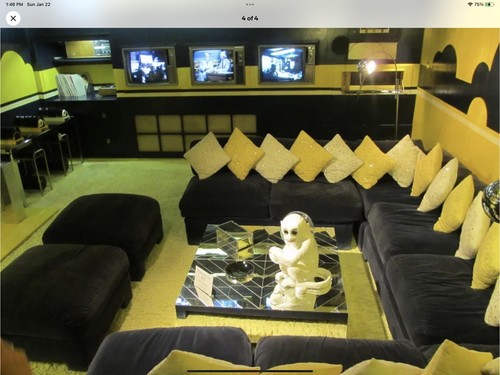 PORCELAIN CERAMIC WHITE CAPUCHIN MONKEY — As seen at Elvis Presley's Graceland! - Picture 7 of 9