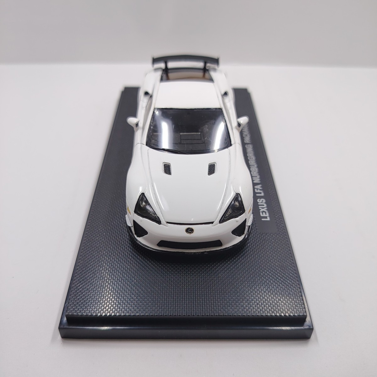 ミニカー 1/43 Lexus LFA Nurburgring Package/EBBRO 1/43 Ebbro Lexus LFA Nurburgring Package in Black Leather Base