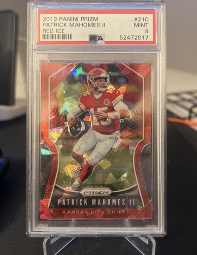 2019 Panini Prizm PATRICK MAHOMES II Red Ice #210 PSA 9