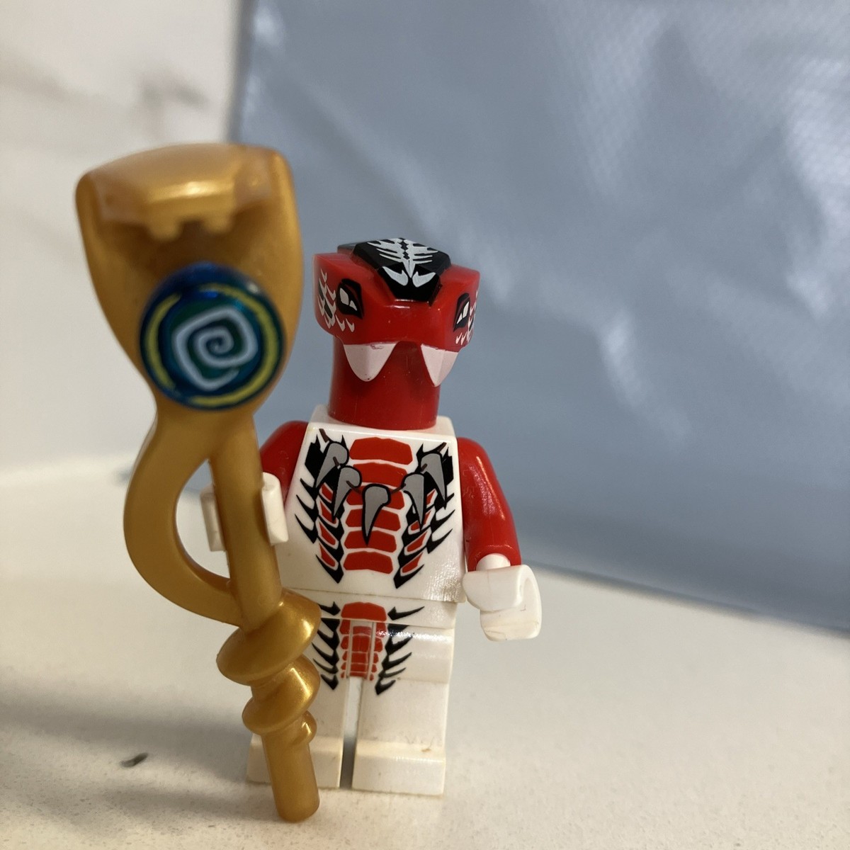 LEGO NINJAGO Minifigure Fang-Suei with snake head cane staff | eBay