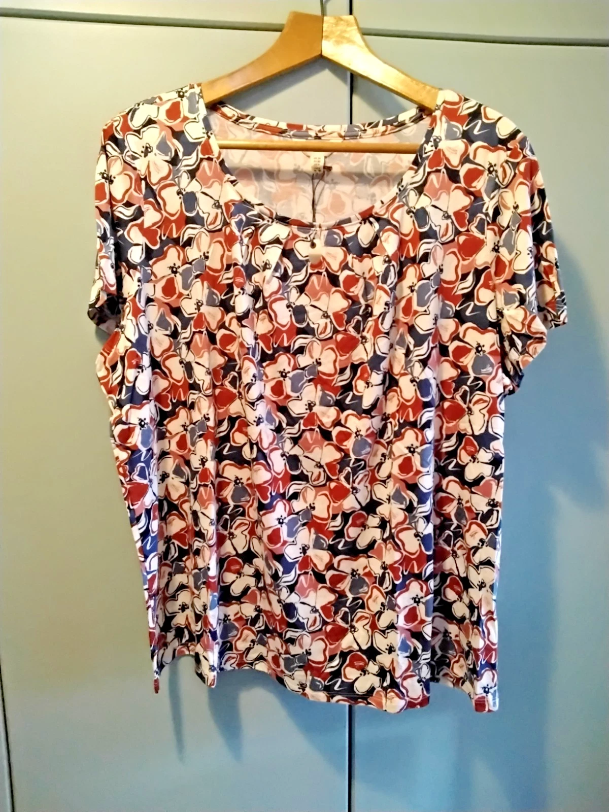 New Seasalt Ladies Size 16 Appletree Soft ViscoseTop Navy Cream print £35.95rrp