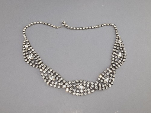 Vintage 1950s Stunning Clear Rhinestone Collar R44