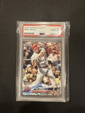 2018 TOPPS HOLIDAY BASEBALL CARD #100 MIKE TROUT PSA 10 MLB SNOWFLAKES ANGELS