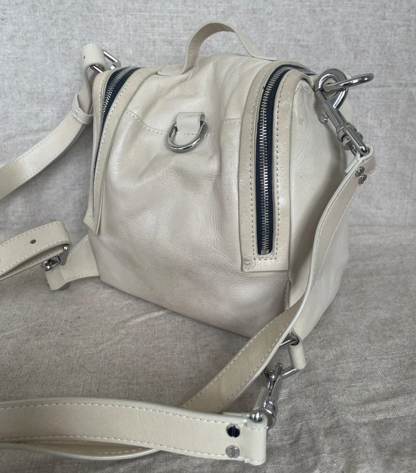 Alexander McQueen Cream Leather Convertible Rucksack Backpack Bag MCQ - Image 4 of 4