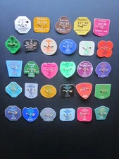29  YEAR  COLLECTION  BARNEGAT  LIGHT  NEW  JERSEY  SEASONAL  BEACH  BADGES/TAGS