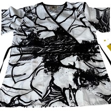 Black Star Women XS Scrub Top Black White Abstract Floral Wrap Back Tie 708