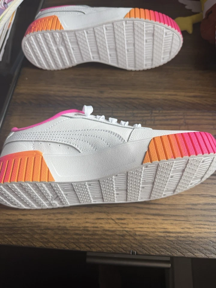 Zapatillas Puma US 4.5 Nuevas Foto 3 de 3