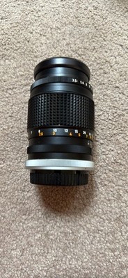 Canon FD 35-105mm f/3.5 Manual Zoom Lens Black for Canon FD Mount Camera