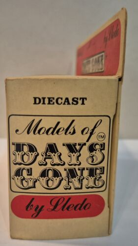 Lledo Models Of Days Gone Taxi - Picture 2 of 4