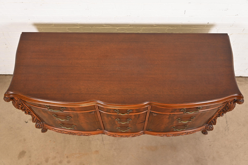 Romweber French Flame Mahogany Dresser With Carved Swan Heads, Circa 1930s - Picture 7 of 11