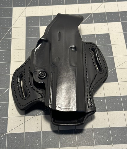 Aker® Leather 168 FlatSider™ XR12 RH Black OWB Belt Holster, SIG P320 FULL SIZE - Picture 22 of 23