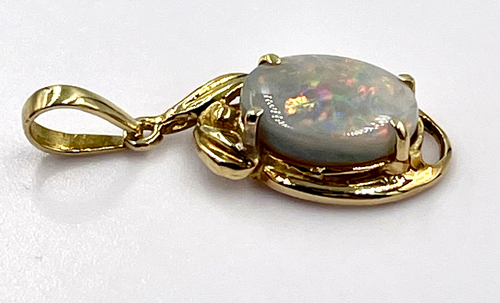 18ct natural solid semi-black Opal Pendant, 375 yellow gold - Picture 6 of 10