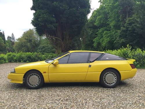 STUNNING 1990 RENAULT ALPINE GTA V6. VERY RARE UK SPEC RHD! **MUST SEE!** - Picture 4 of 12