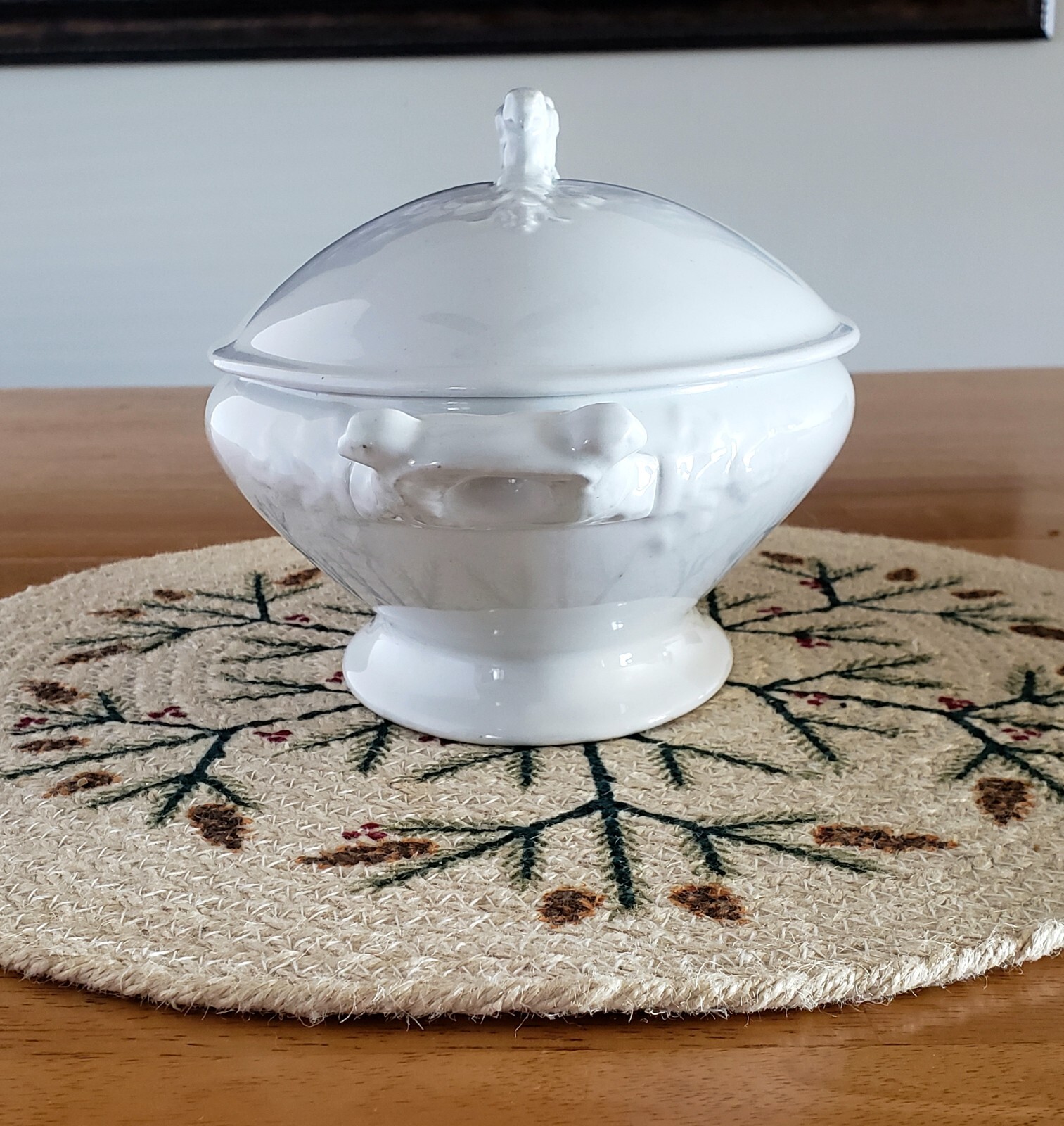 Antique White Ironstone Covered Vegetable Tureen Eagle Head Pratt & Simpson Engl
