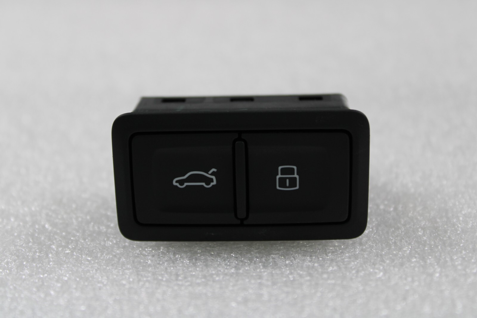 Lamborghini Urus, Deck Lid Switch, Used, P/N 4G0959831D