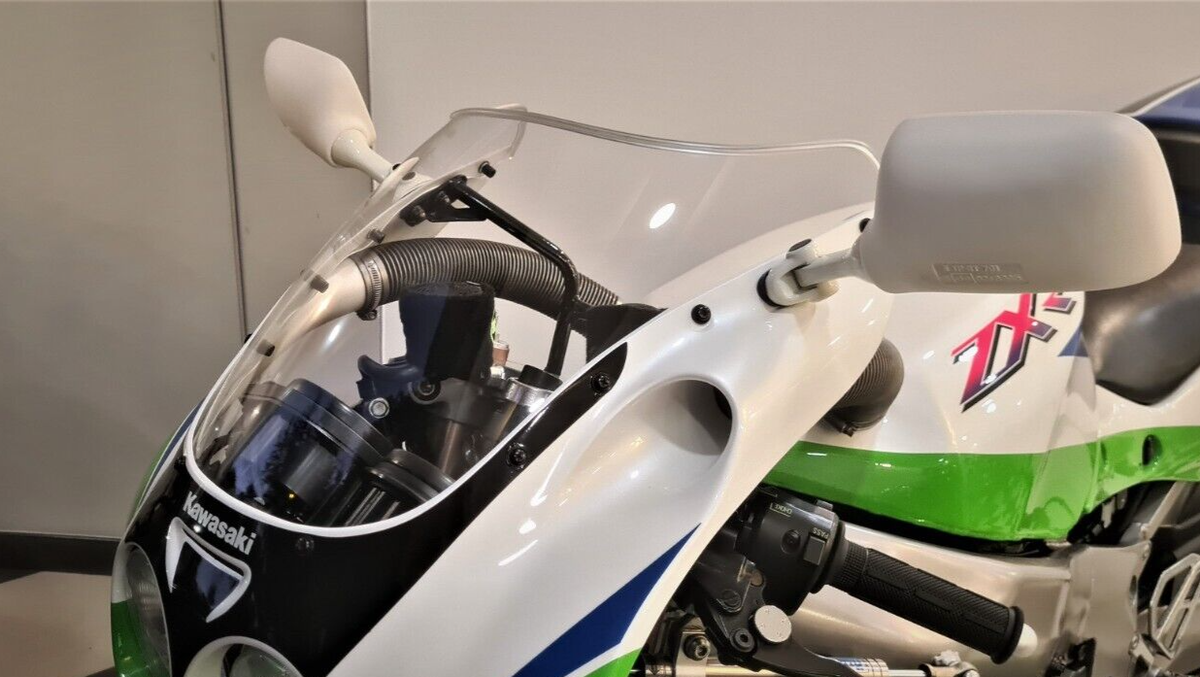 AS OEM SHAPE STANDARD SHAPE SCREEN KAWASAKI ZXR 750 91-92 AS OEM SHAPE STANDARD SHAPE SCREEN KAWASAKI ZXR 750 91-92