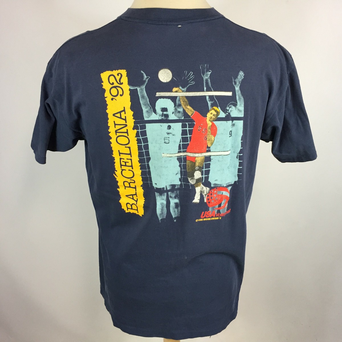 ビンテージレアUSA VOLLEYBALL CHAMPIONSHIPS T XL Vintage 80s 90s USA Volleyball Barcelona Distressed Thin T Shirt