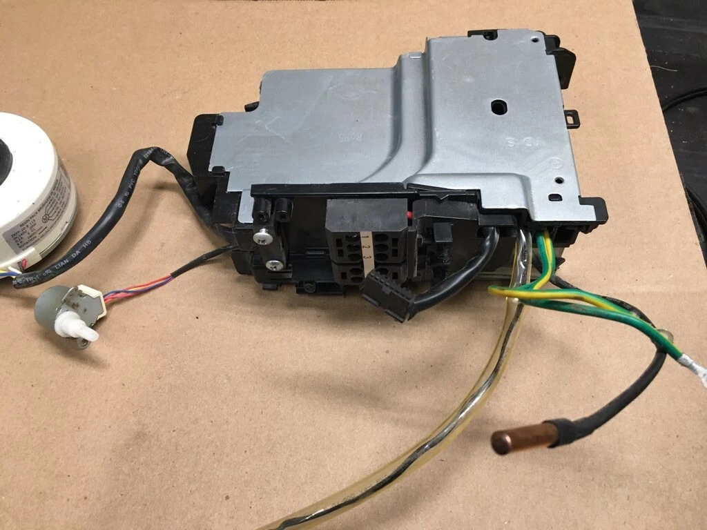 MINI SPLIT head unit parts Fan Motor, Circuit Board, Damper Motor, See  Descrip. | eBay