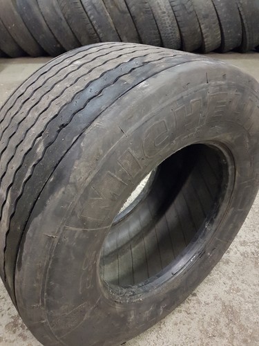 NEUE-RILLE ® GEBRAUCHTREIFEN 445/45R19,5 für Anhänger - Bild 5 von 8