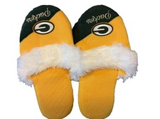 Green Bay Packers Women's Team Logo Name Cursive Colorblock Slipper X-Large 