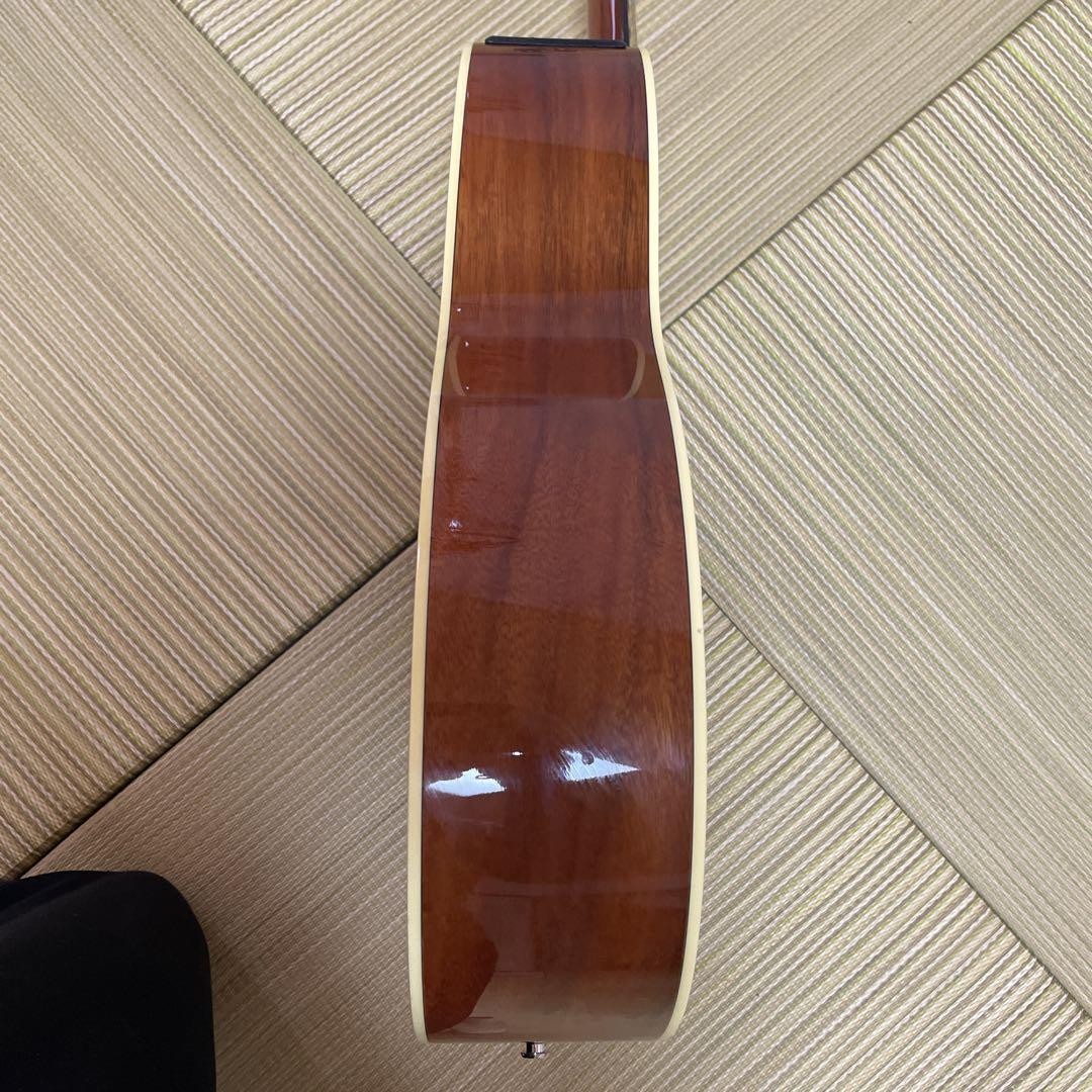 Takamine Ptu709N Acoustic Guitar Hawaiian Core Material Made