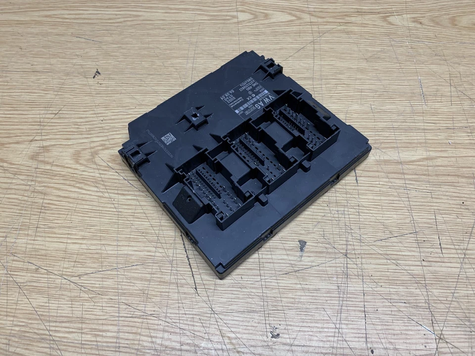 Centralina di bordo BCM Seat Leon 2 II 1P dal 2009 modulo Bodycontrol 5K0937087 - Immagine 2 di 4