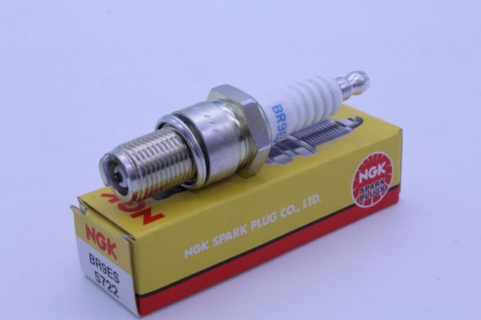 NGK 5722 BR9ES NICKEL Fits SPARK PLUG REMOVABLE TERMINAL NUT