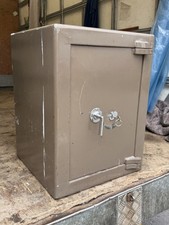 Vintage Heavy Duty Large Safe With Key FREE MANCHESTER DELIVERY