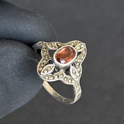 Vintage 925 Silver Marcasite Ring Garnet Color Floral Size 7.5