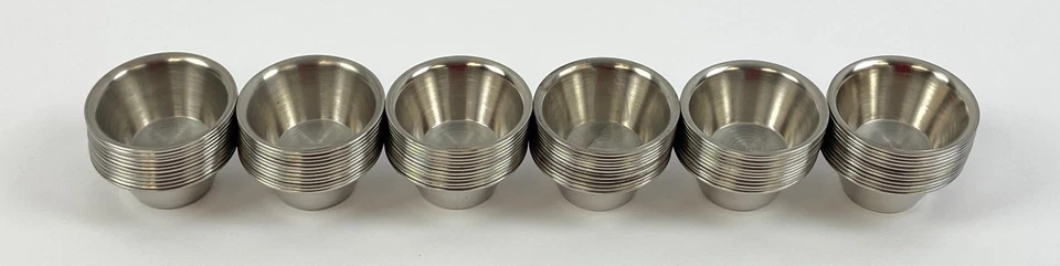 Juego de 72 tazas de salsa redondas de acero inoxidable con acabado liso de 2,5 x 1 pulgadas Foto 2 de 4