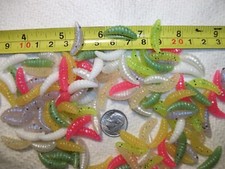 150-7/8"-inch-MIX-crappie panfish-scent-grubs-wax worm-maggots-larva-jigs-spikes