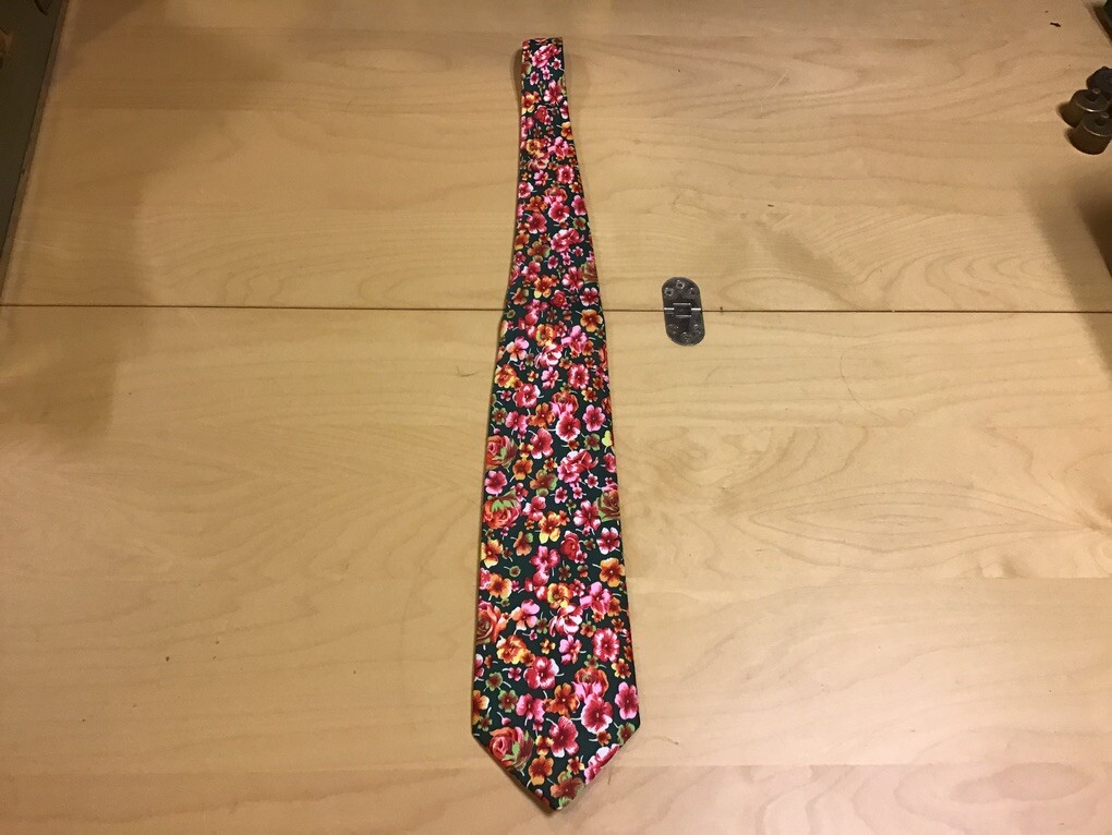 Picture 1 of 3