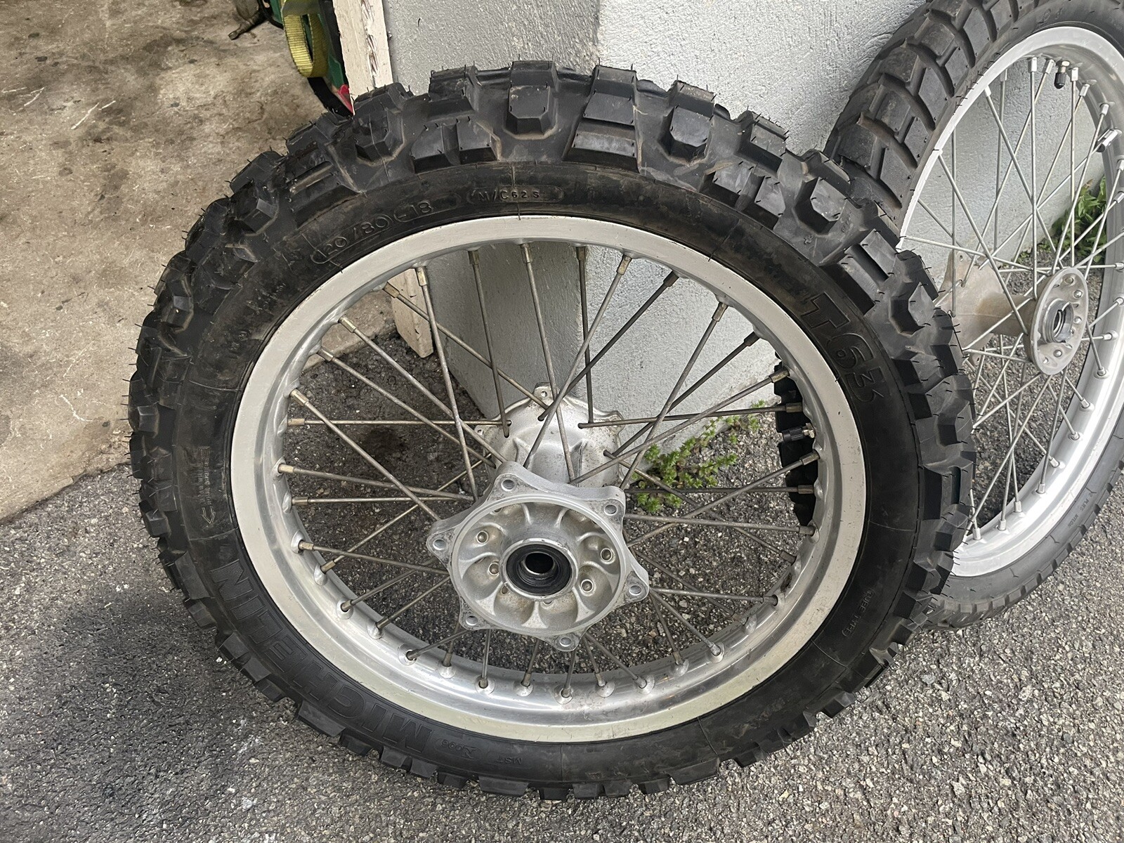 0024 DRZ400 OEM 18 / 21 WHEELS RIMS TIRES DRZ400S DRZ400SM DRZ400E