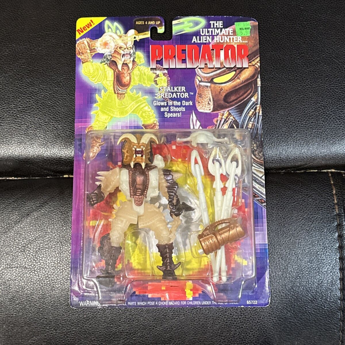 NEW Stalker Predator Glow in the Dark Vintage 1994 Kenner NEW Stalker Predator Glow in the Dark Vintage 1994 Kenner