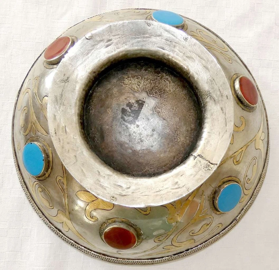 Cuenco Ceremonial Dorado Plata Tibetana Damascena, Cornalina y Turquesa 463 gr Foto 2 de 4