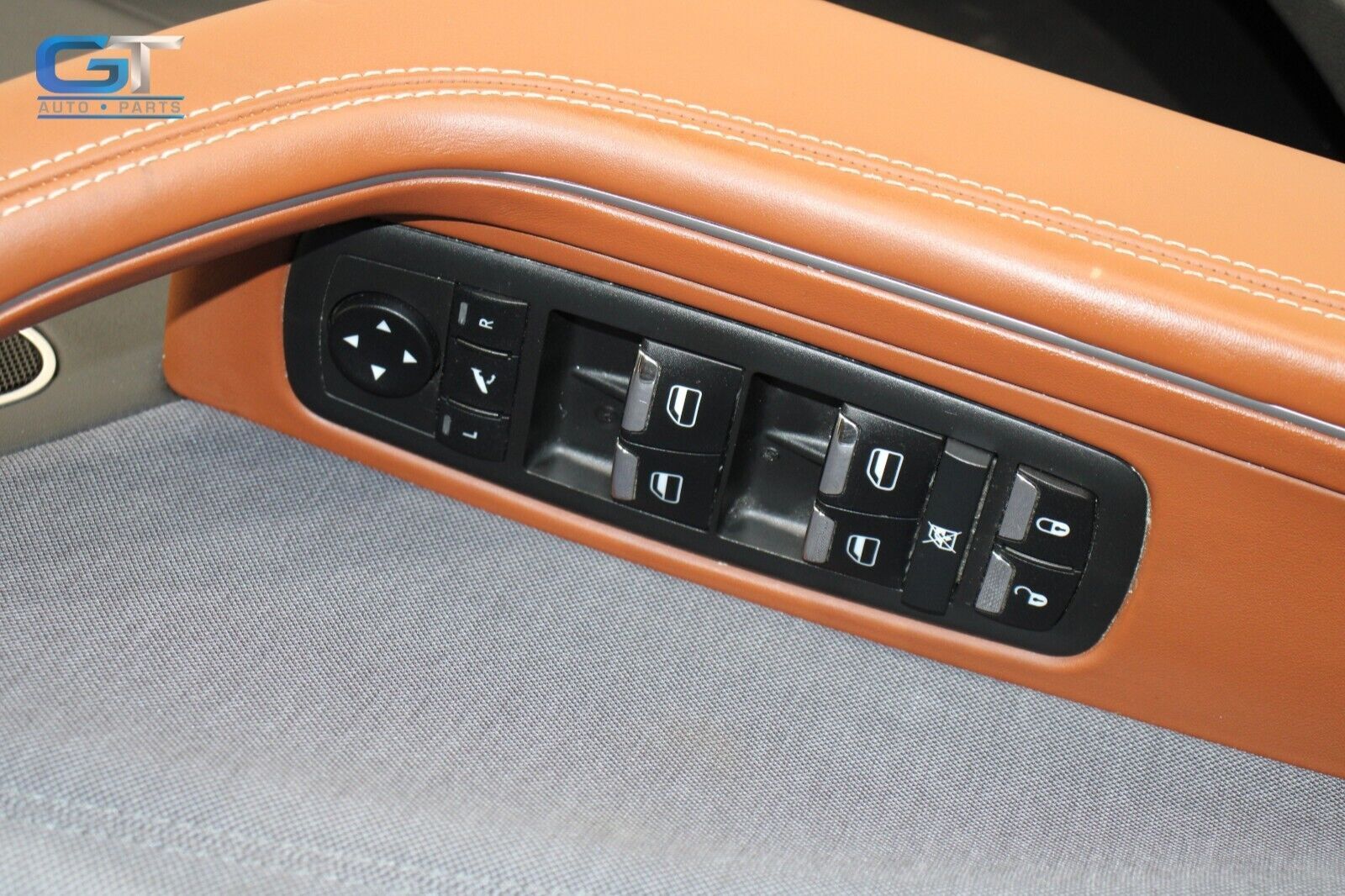 2017-2020 MASERATI LEVANTE FRONT LEFT SIDE INTERIOR DOOR PANEL TRIM COVER OEM