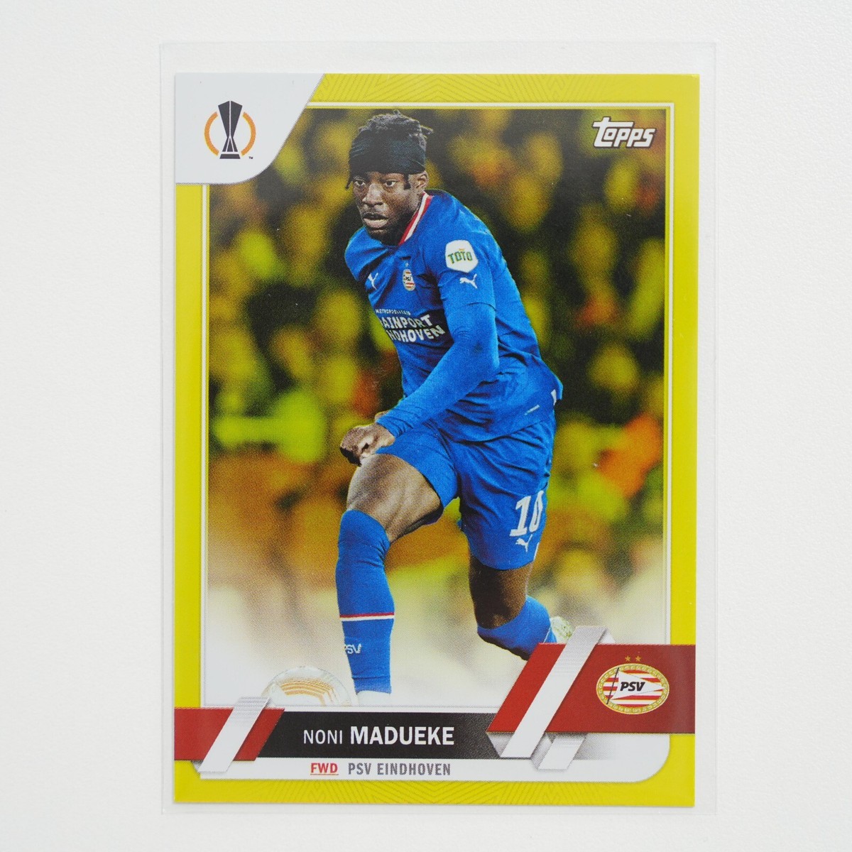 2022-23 Topps UEFA Edition NONI MADUEKE Yellow Mojo Ref Eindhoven