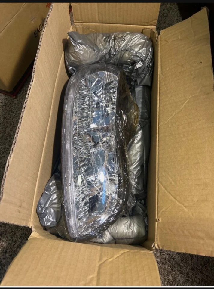 Faro delantero derecho para 97-05 Chevy Malibu/97-99 Cutlass pasajero derecho Foto 4 de 4