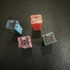 Assorted 32V AMP J Case Female Plug in Blade Cartridge PAL Fuses 4 Pcs