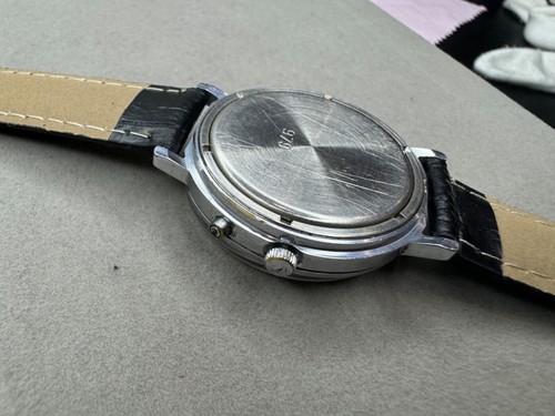 Orologio Vintage URSS Epoca Sovietica Slava Victoria USA USSR Data Meccanica Epoca - Foto 9 di 14