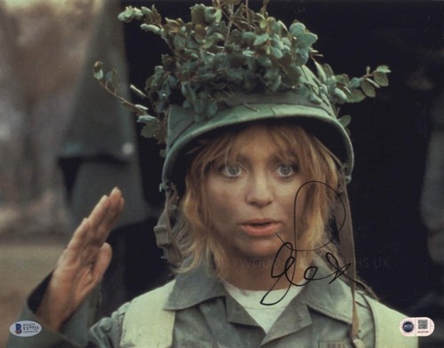 GOLDIE HAWN - Private Benjamin - 11"x14" ACG CERTIFIED AUTOGRAPH