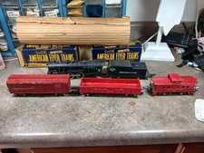 American Flyer 300 AC S Gauge Locomotive Untested and Cars Lot