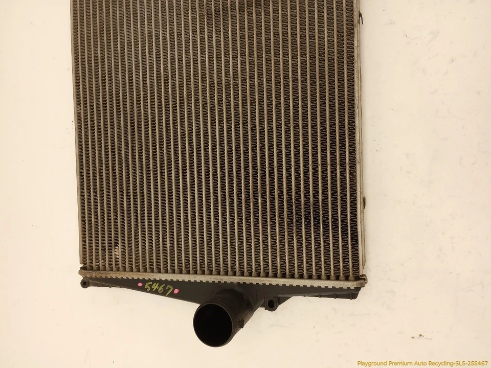 Volvo XC70 V70 Intercooler 2.5L 5 Cylinder Fits 2001-2007 2001 2002 03 04 05 06 - Image 2 of 4