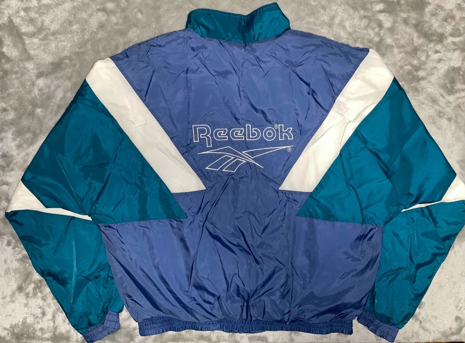 Chaqueta cortavientos vintage Reebok para hombre mediana verde blanca de nailon (sku 0034) Foto 2 de 3