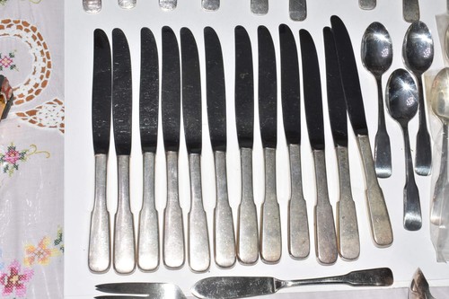 Juego de 12 cubiertos International BEACON HILL 1976 plateados 80 piezas - Imagen 7 de 13