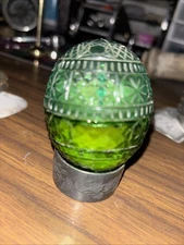 Avon EMERALDESQUE EGG DECANTER Empty
